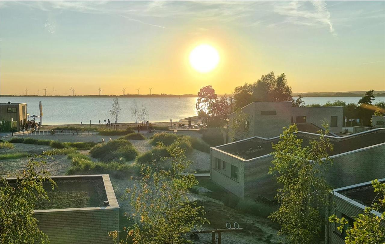 Lovely Apartment In Lembruch-Duemmer See Exteriör bild