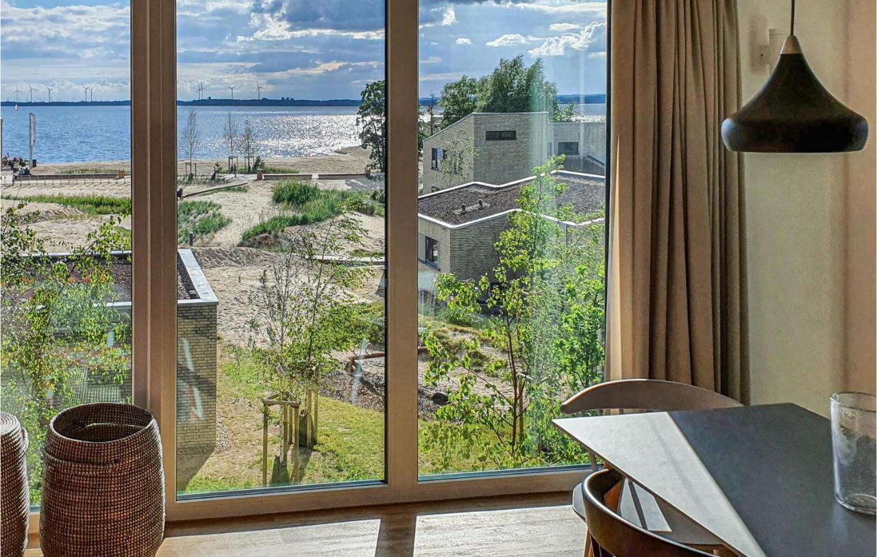 Lovely Apartment In Lembruch-Duemmer See Exteriör bild