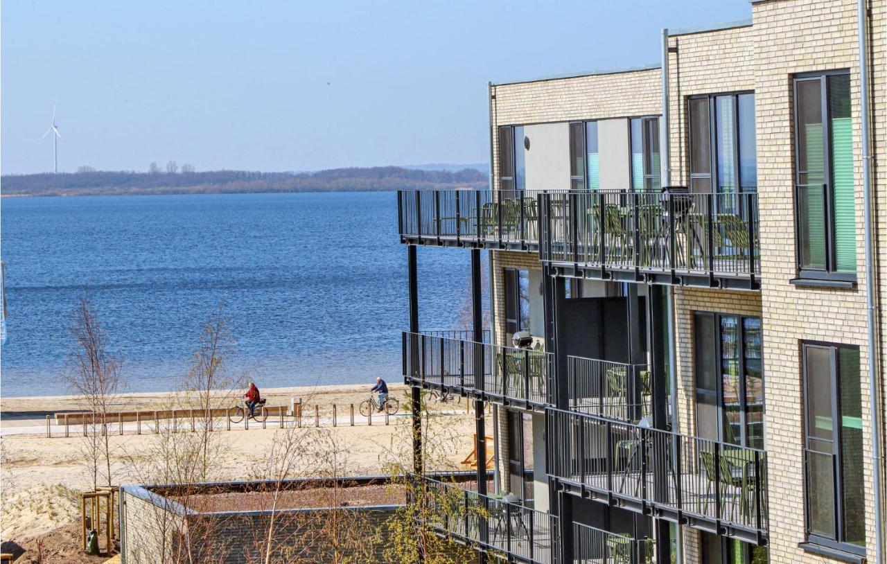 Lovely Apartment In Lembruch-Duemmer See Exteriör bild