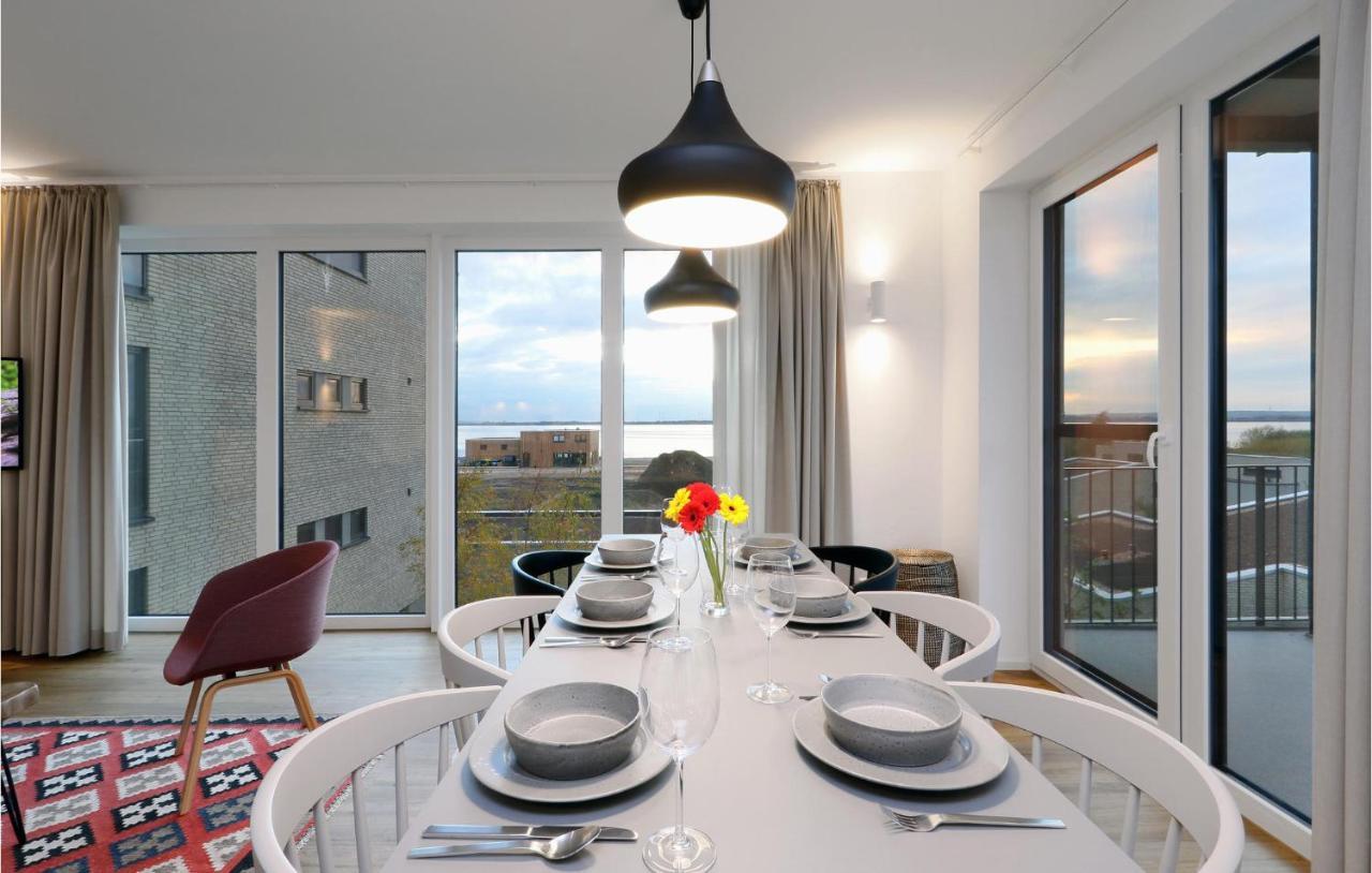 Lovely Apartment In Lembruch-Duemmer See Exteriör bild